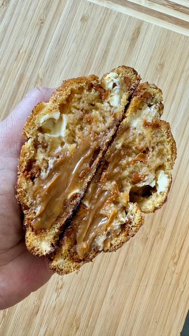 Churro Dulce de Leche stuffed cookie from Sweet Moon Cookies